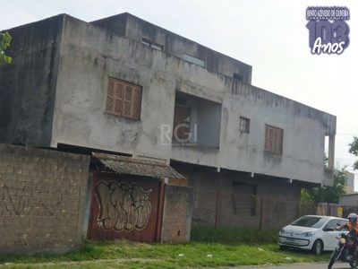 Sobrado, 3 quartos, 320 m² - Foto 1