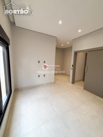 Casa, 5 quartos, 187 m² - Foto 3