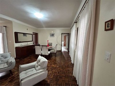 Casa, 3 quartos, 208 m² - Foto 3