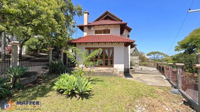 Casa, 3 quartos, 235 m² - Foto 2