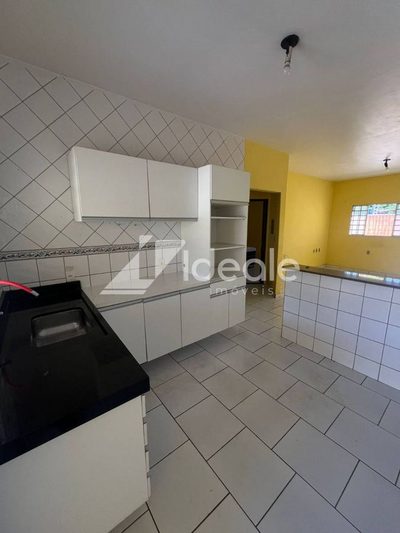 Casa, 2 quartos, 70 m² - Foto 1