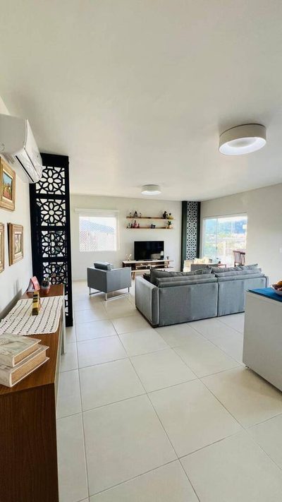 Cobertura, 3 quartos, 203 m² - Foto 4