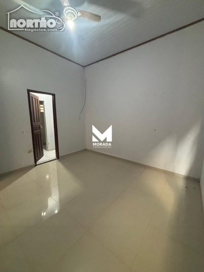 Casa, 3 quartos, 210 m² - Foto 4