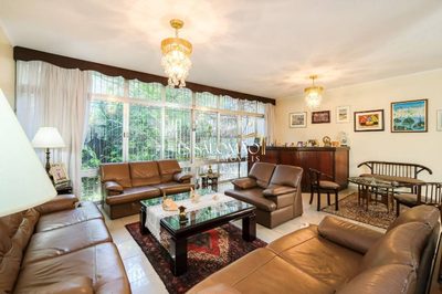 Casa, 4 quartos, 269 m² - Foto 1