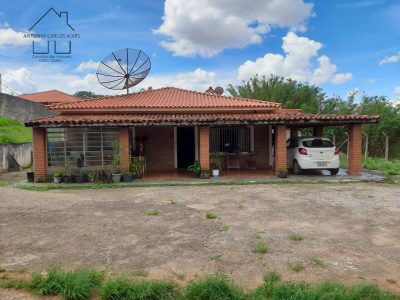 Chácara, 3 quartos, 3187 m² - Foto 1