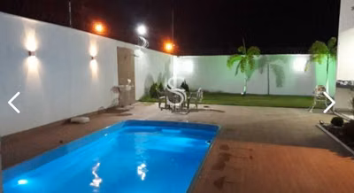 Casa, 4 quartos, 158 m² - Foto 1