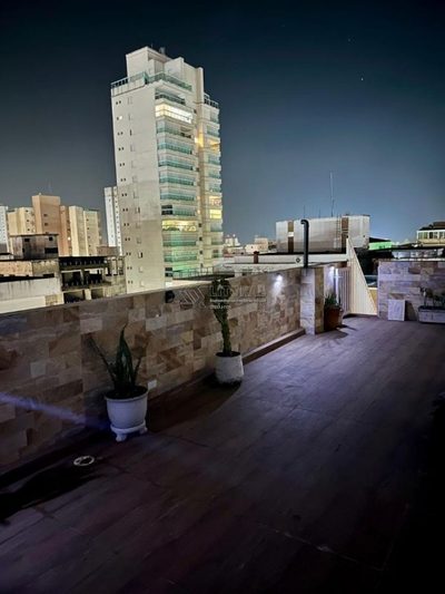 Cobertura, 4 quartos, 210 m² - Foto 2