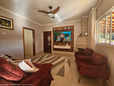 Chácara, 3 quartos, 1800 m² - Foto 4