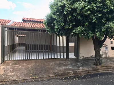 Casa, 3 quartos, 200 m² - Foto 1