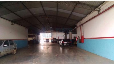 Prédio Inteiro, 2000 m² - Foto 1