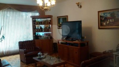 Casa, 4 quartos, 194 m² - Foto 2