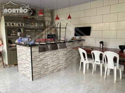 Casa, 2 quartos, 211 m² - Foto 4