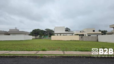 Loteamento e Condomínio, 305 m² - Foto 1