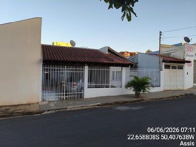 Casa, 2 quartos, 296 m² - Foto 1