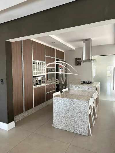 Casa, 3 quartos, 330 m² - Foto 3