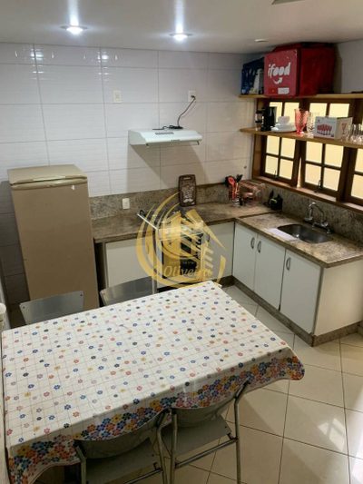 Sobrado, 3 quartos, 223 m² - Foto 1