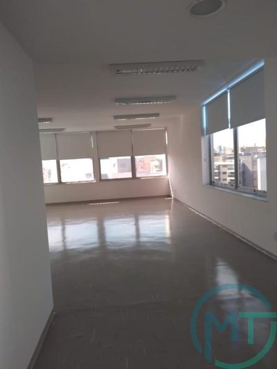 Sala-Conjunto, 555 m² - Foto 1