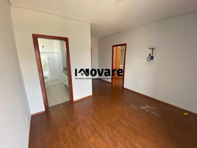 Casa, 3 quartos, 200 m² - Foto 1