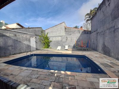 Casa, 3 quartos, 229 m² - Foto 1