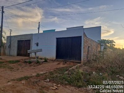 Casa, 2 quartos, 180 m² - Foto 1