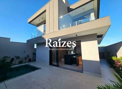 Casa, 3 quartos, 250 m² - Foto 1