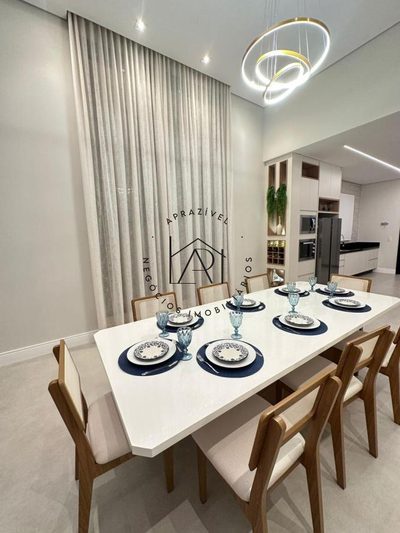 Casa, 4 quartos - Foto 1