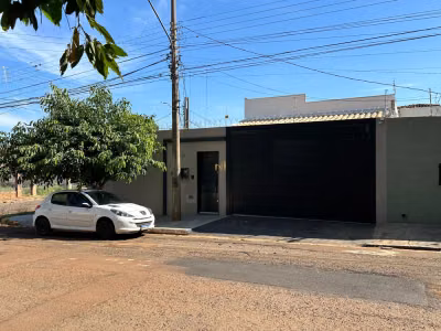 Casa, 2 quartos, 77 m² - Foto 1