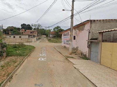 Casa, 2 quartos, 180 m² - Foto 1