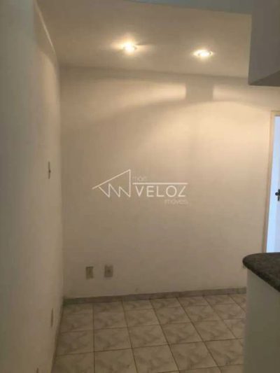 Apartamento, 1 quarto, 29 m² - Foto 3