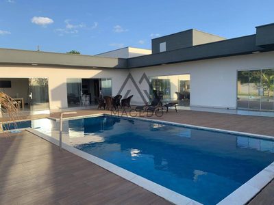 Casa, 3 quartos, 900 m² - Foto 2