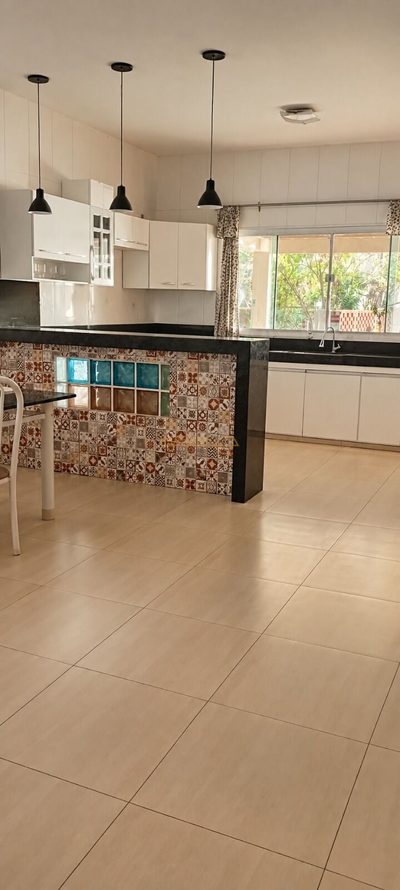 Casa, 4 quartos, 235 m² - Foto 2