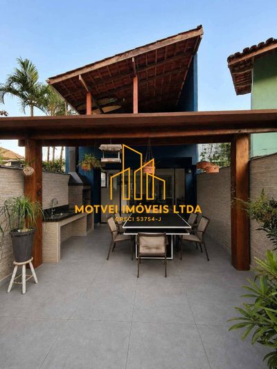 Casa, 5 quartos, 230 m² - Foto 1