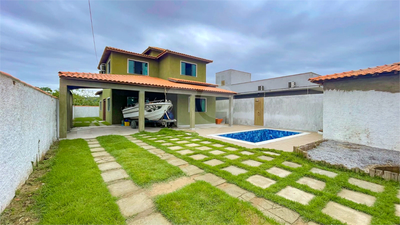 Casa, 4 quartos, 197 m² - Foto 1