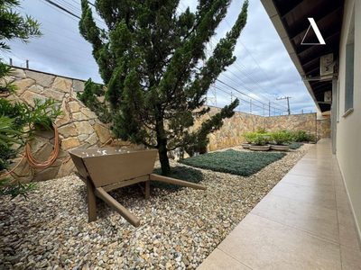 Casa, 4 quartos, 275 m² - Foto 4