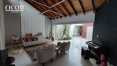 Casa, 3 quartos, 138 m² - Foto 4