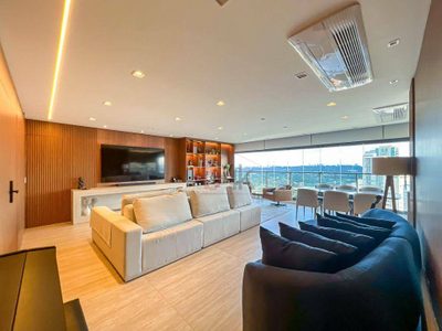 Apartamento, 3 quartos, 143 m² - Foto 2