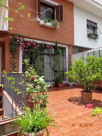 Sobrado, 4 quartos, 238 m² - Foto 1