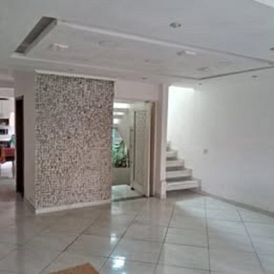 Casa, 3 quartos, 270 m² - Foto 1