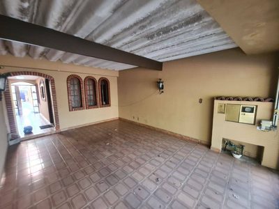 Casa, 2 quartos, 126 m² - Foto 1