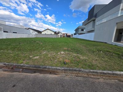 Terreno, 300 m² - Foto 1