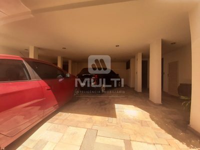 Casa, 4 quartos, 324 m² - Foto 3