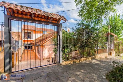 Casa, 6 quartos, 256 m² - Foto 3