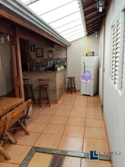 Casa, 2 quartos, 130 m² - Foto 1