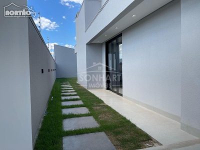 Casa, 1 quarto, 171 m² - Foto 2