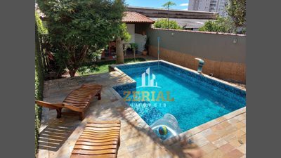 Sobrado, 3 quartos, 250 m² - Foto 1