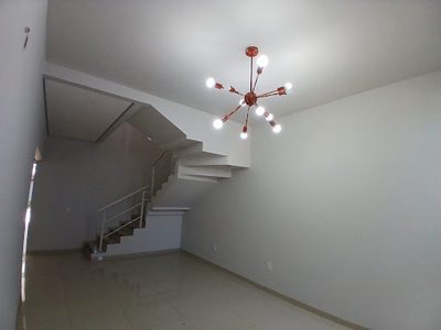 Casa, 3 quartos, 156 m² - Foto 3