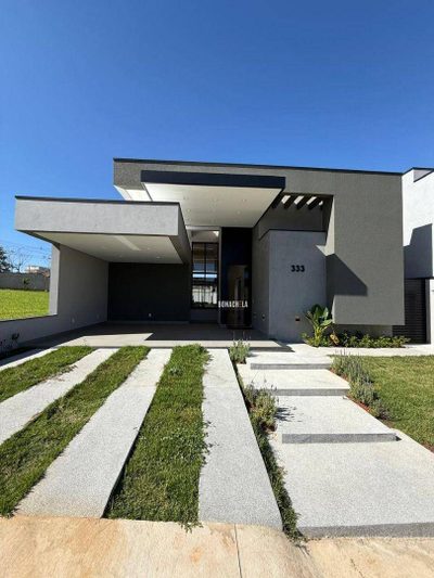 Casa, 3 quartos, 202 m² - Foto 1