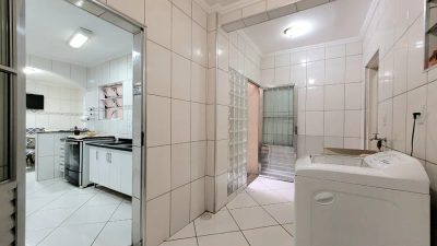 Sobrado, 3 quartos, 202 m² - Foto 1