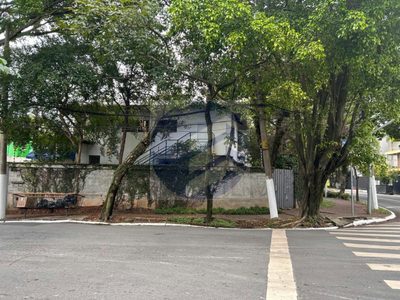 Sobrado, 2 quartos, 606 m² - Foto 2