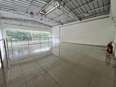 Loja-Salão, 241 m² - Foto 1